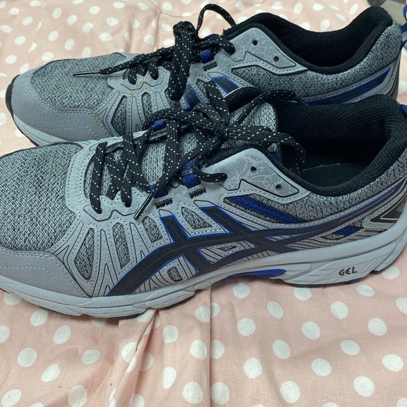 Asics gel shoe - Picture 2 of 6